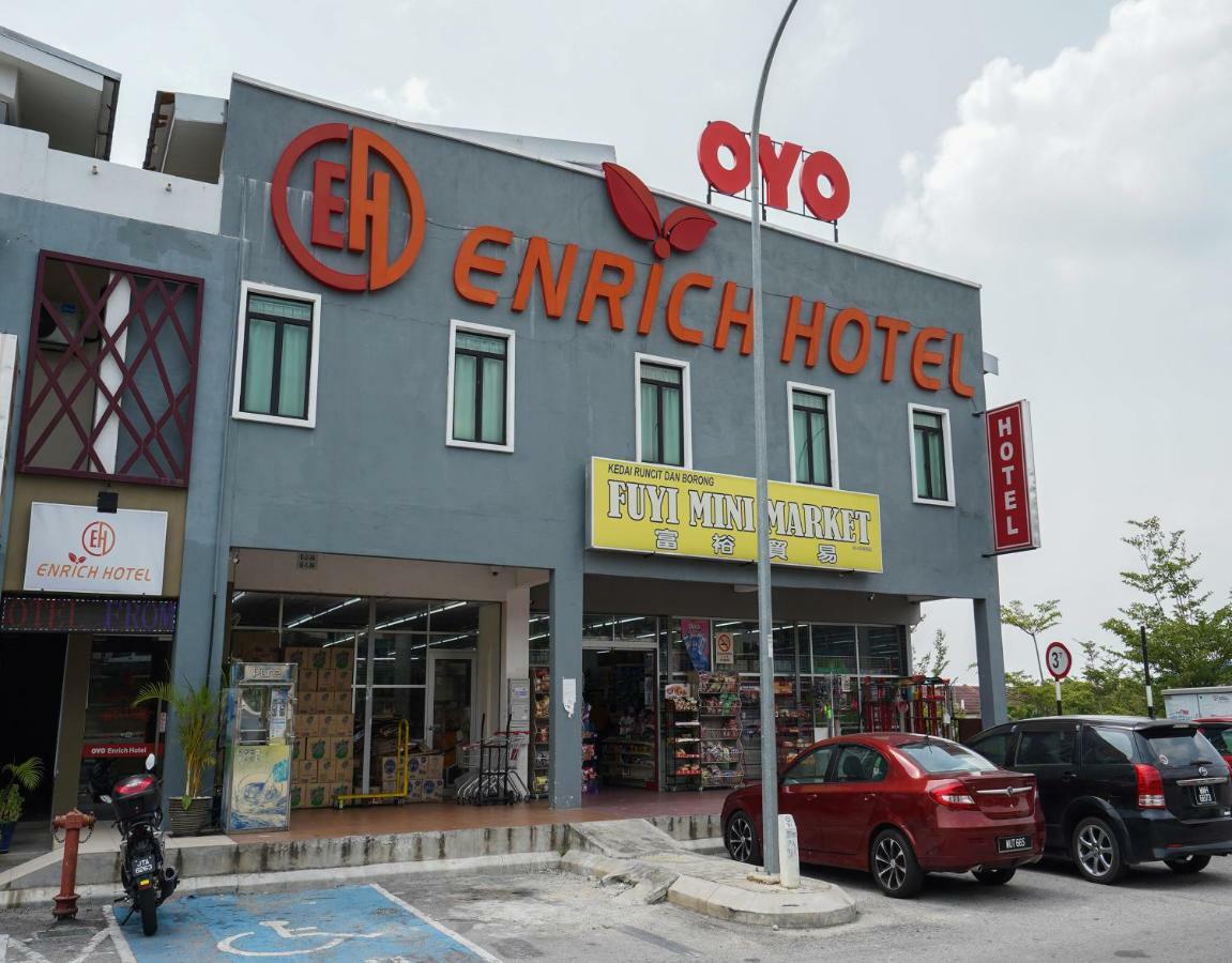 Oyo 43958 Enrich Kuala Lumpur